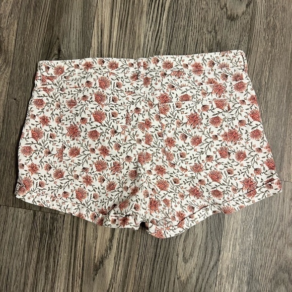 H&M White and Pink Floral Denim Style  Shorts  size 10 - Picture 8 of 8